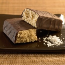 Booster Coconut flavour snack bar